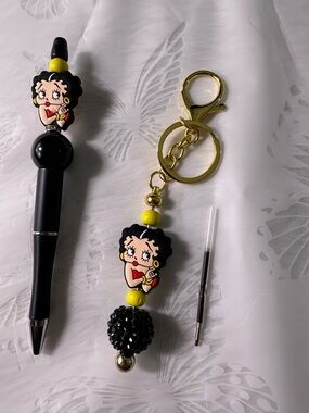 Betty Boop Black & Yellow Pen and Keychain Charm Set